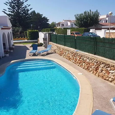 בית נופש Villa Familiar Con Piscina Privada En Calan Blanes *