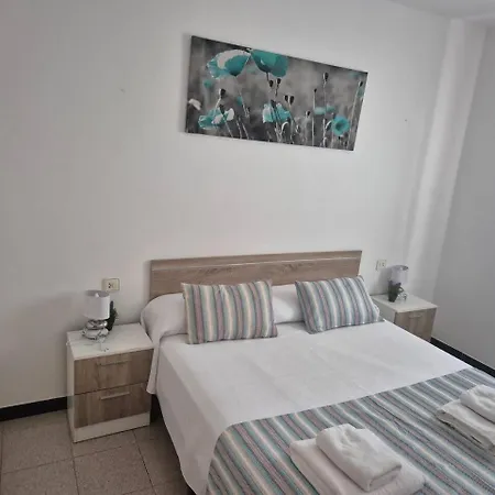 Samba Confort Y Piscina Privada En Menorca