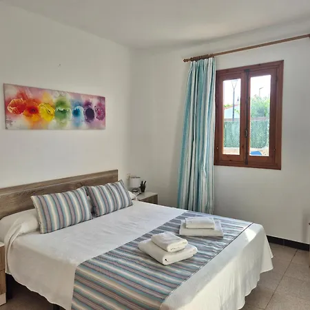 Feriehus Familiar Con Piscina Privada En Calan Blanes *