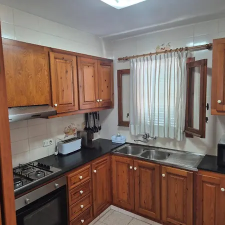 Samba Confort Y Piscina Privada En Menorca * Cala'N Blanes (Menorca)