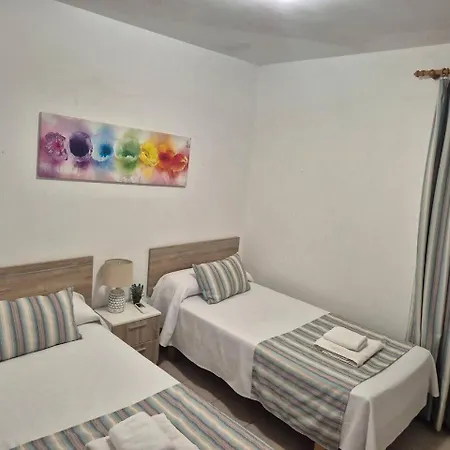 Dom wakacyjny Samba Confort Y Piscina Privada En Menorca