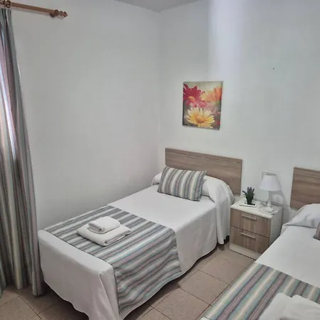 Samba Confort Y Piscina Privada En Menorca