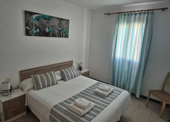 Samba Confort Y Piscina Privada En Menorca קאלה אן בלאנס