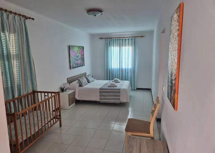 בית נופש Samba Confort Y Piscina Privada En Menorca *