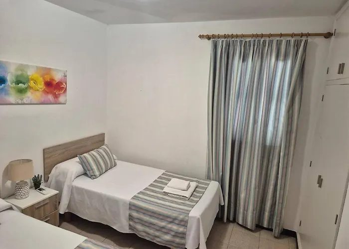 Samba Confort Y Piscina Privada En Menorca * קאלה אן בלאנס