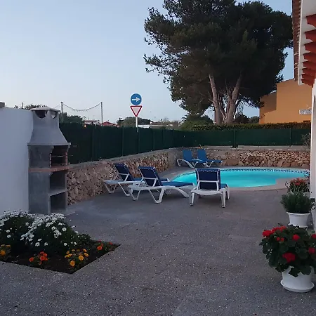 Villa Familiar Con Piscina Privada En Calan Blanes Casa de Férias *